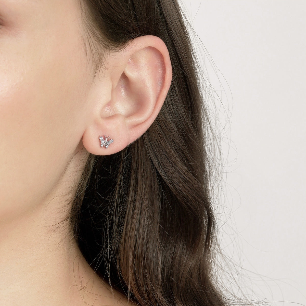 18K White Gold Diamond Earrings