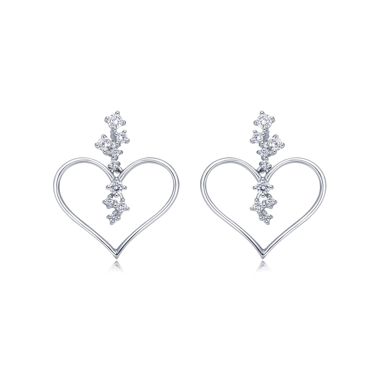 900-platinum-diamond-earrings-chow-sang-sang