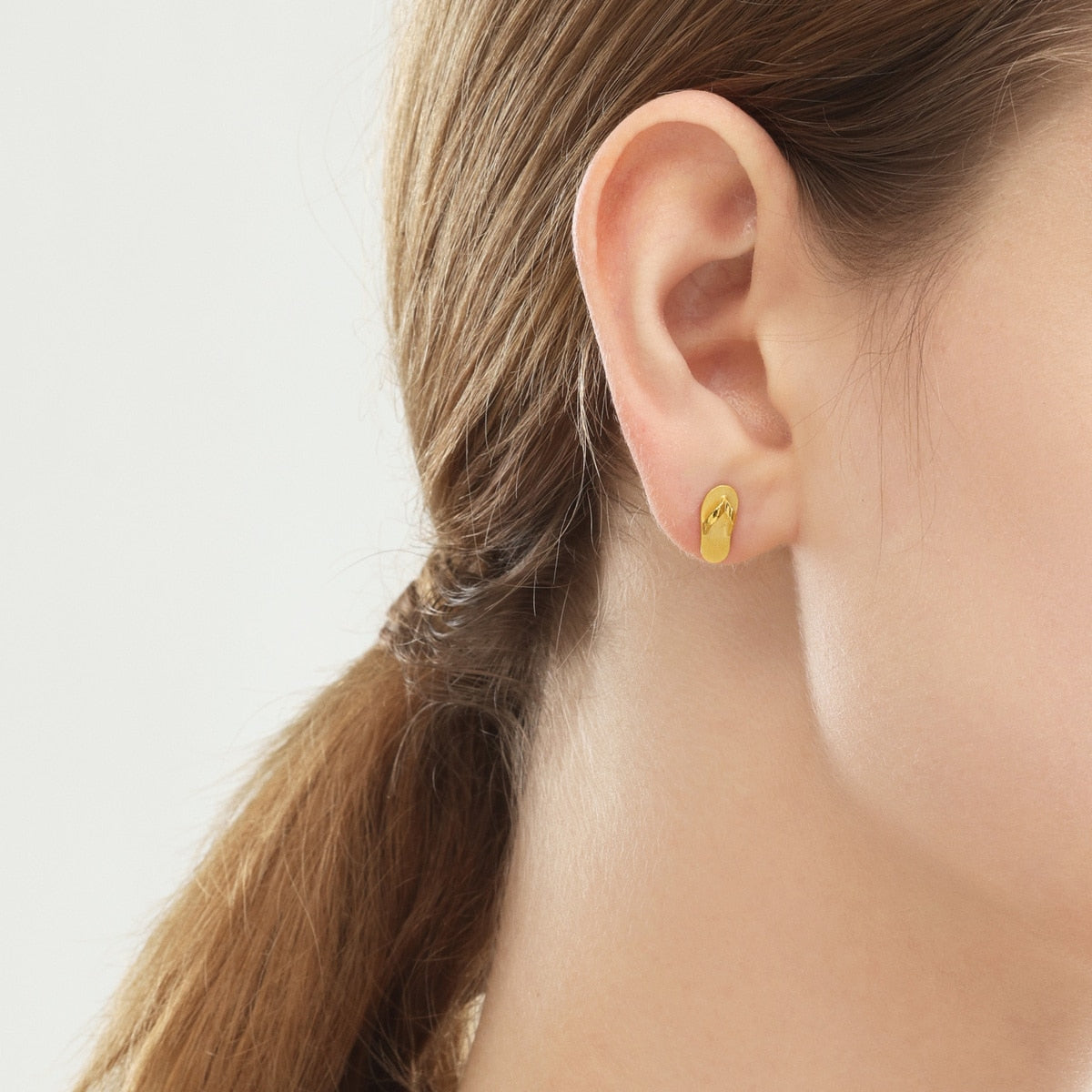 999.9 Gold Sandal Earrings