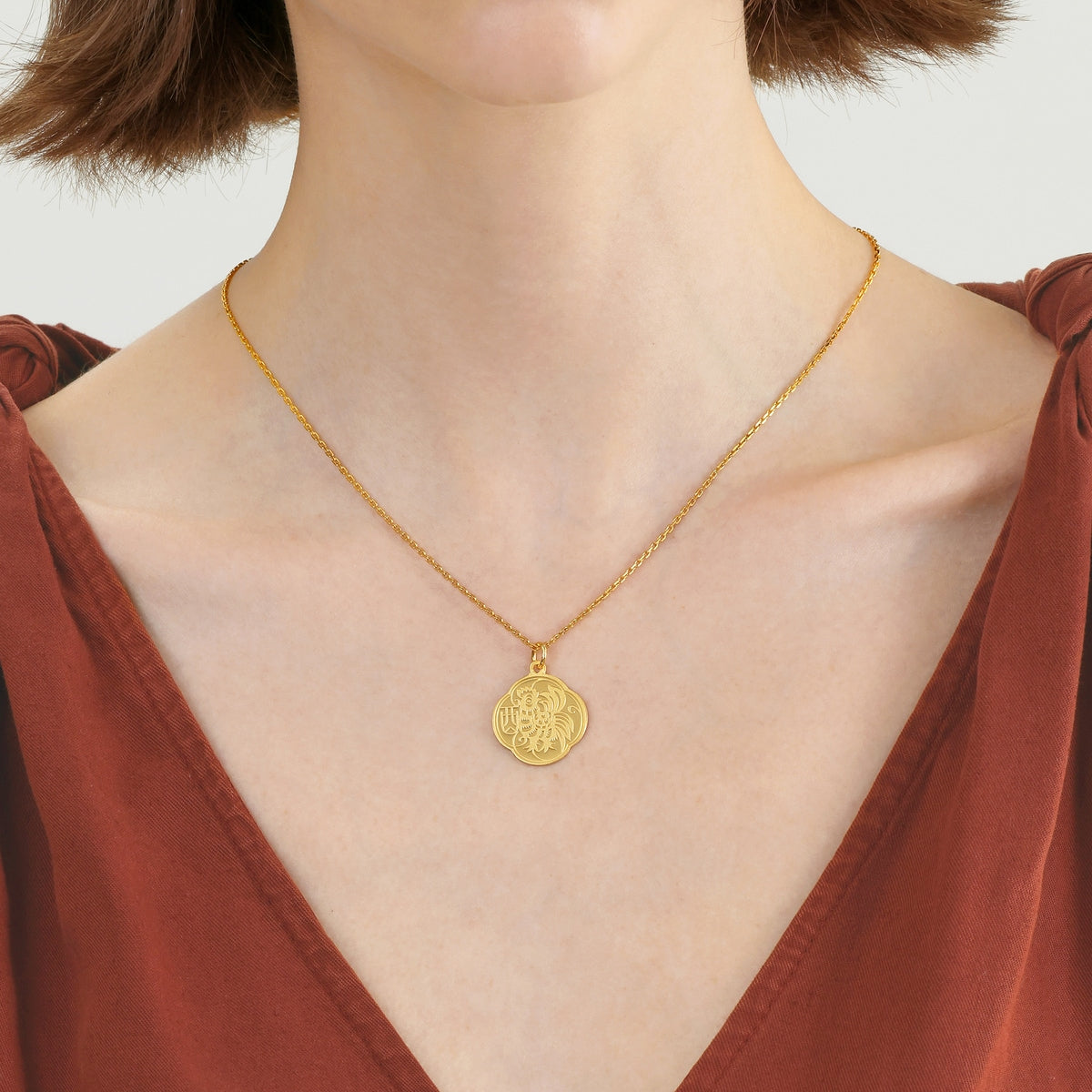 New Year & Chinese Zodiac' 999.9 Gold Rooster Pendant