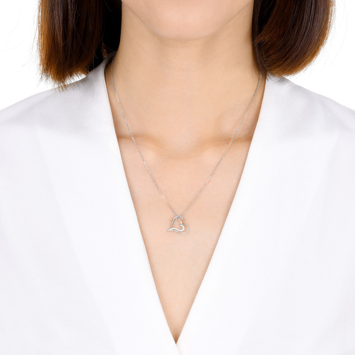 900 Platinum Diamond Pendant