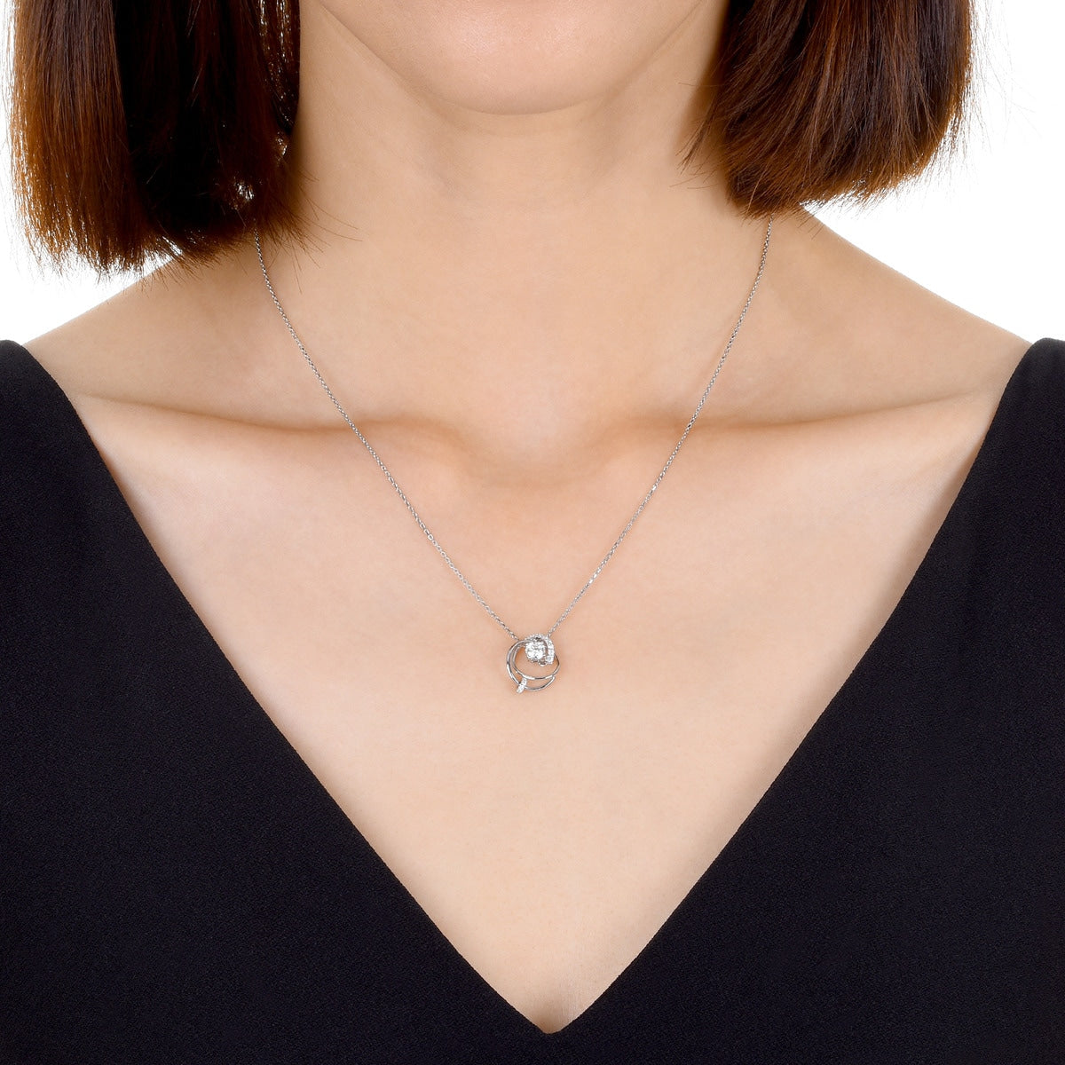 Sculpt' 18K White Gold Diamond Pendant