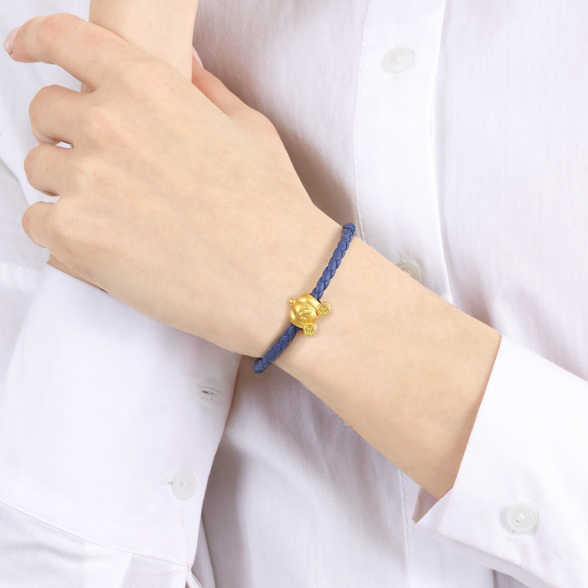 Wonderland' 999 Gold Pumpkin Carriage Charm