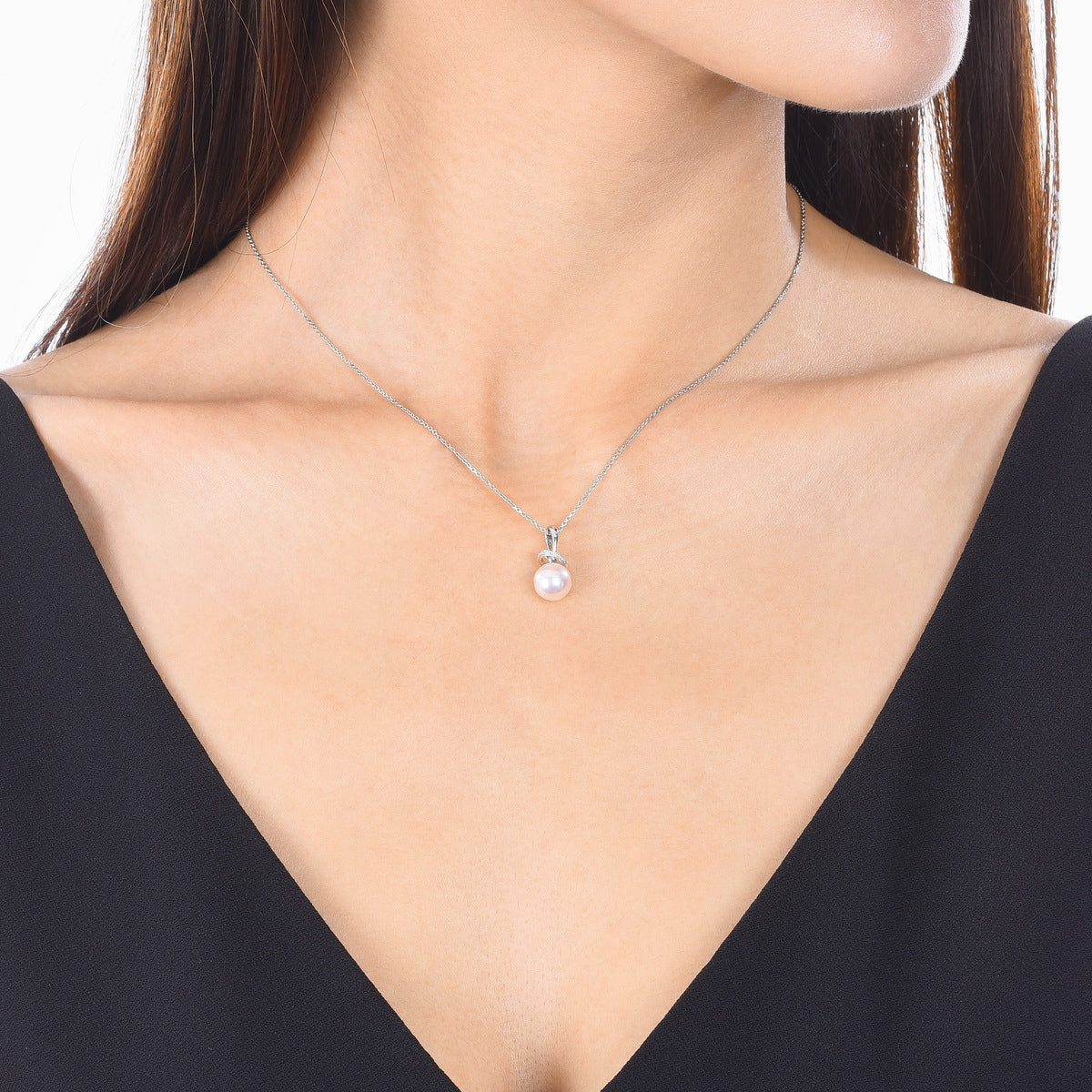 18K/750 Gold (White) Japan Akoya Cultured Pearl Pendant