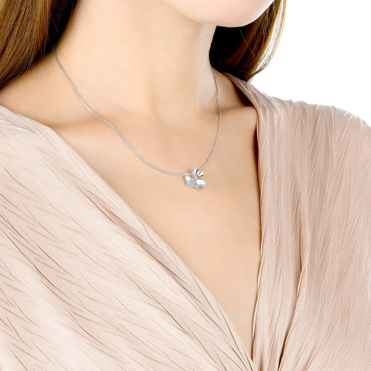 950 Platinum Pendant