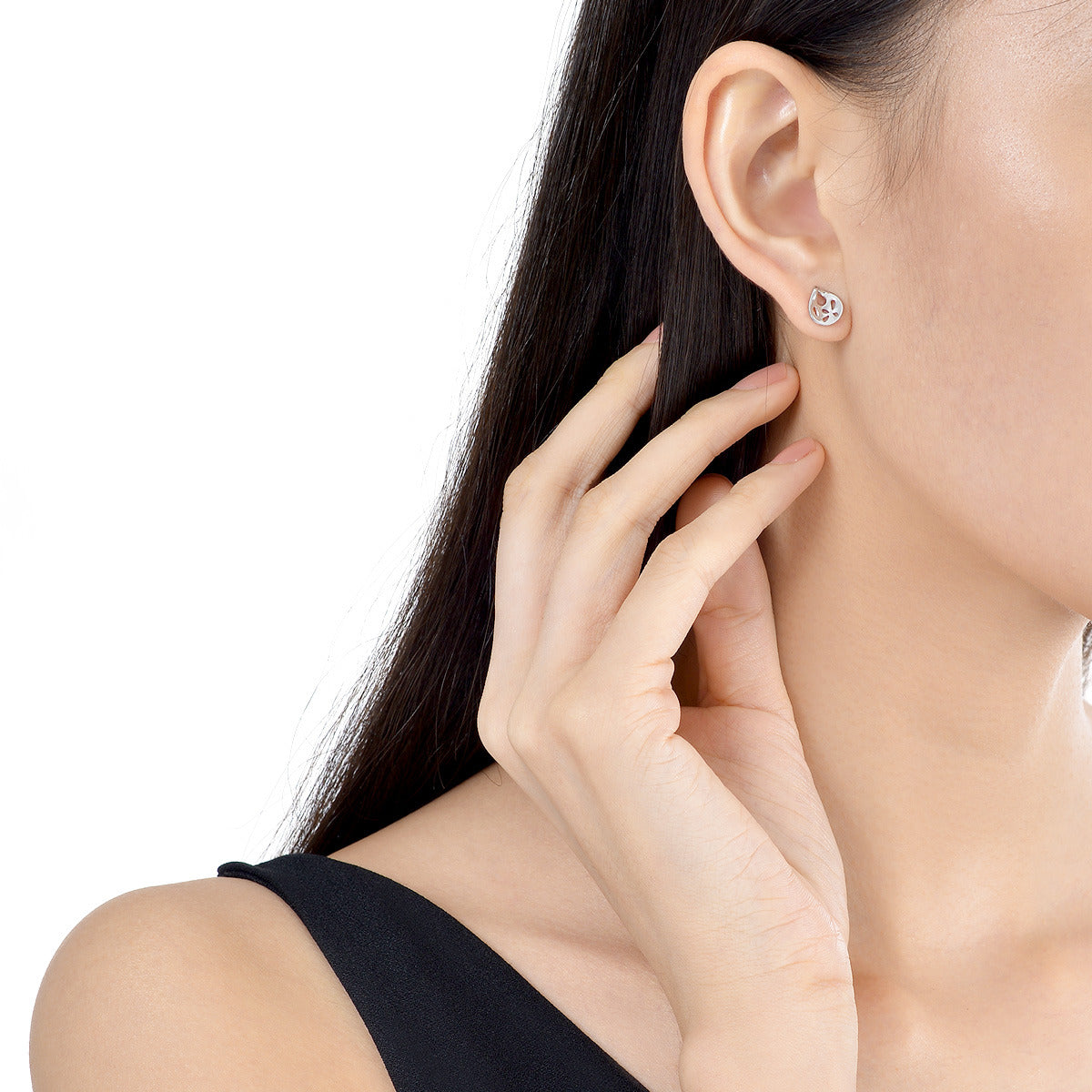 950 Platinum Earrings