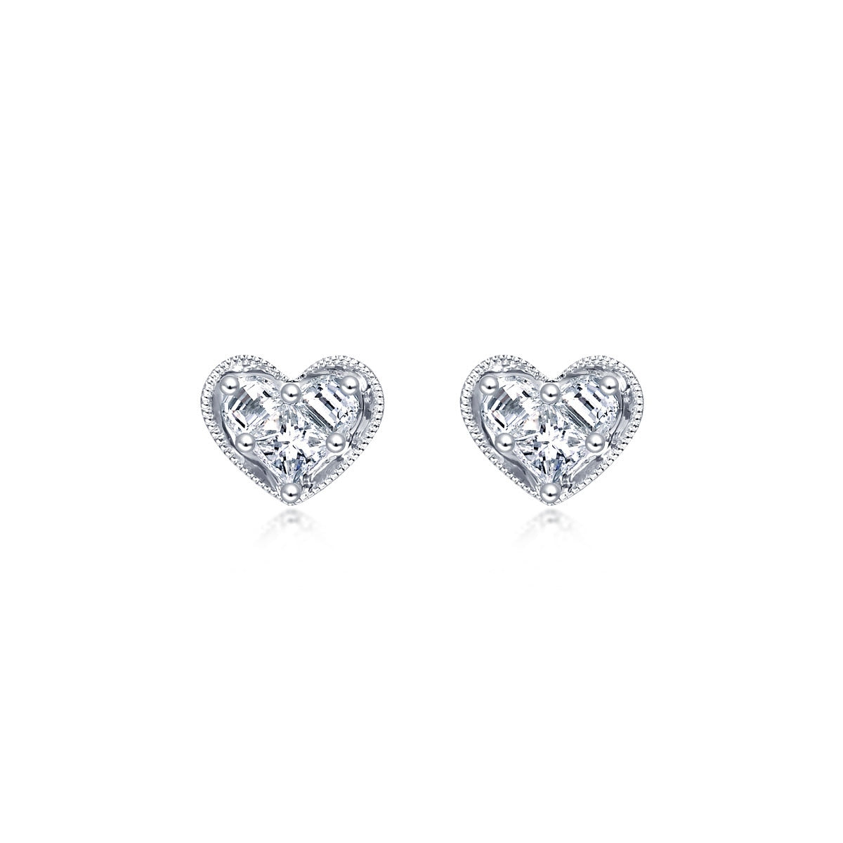 pure-white-gold-diamond-earrings-chow-sang-sang