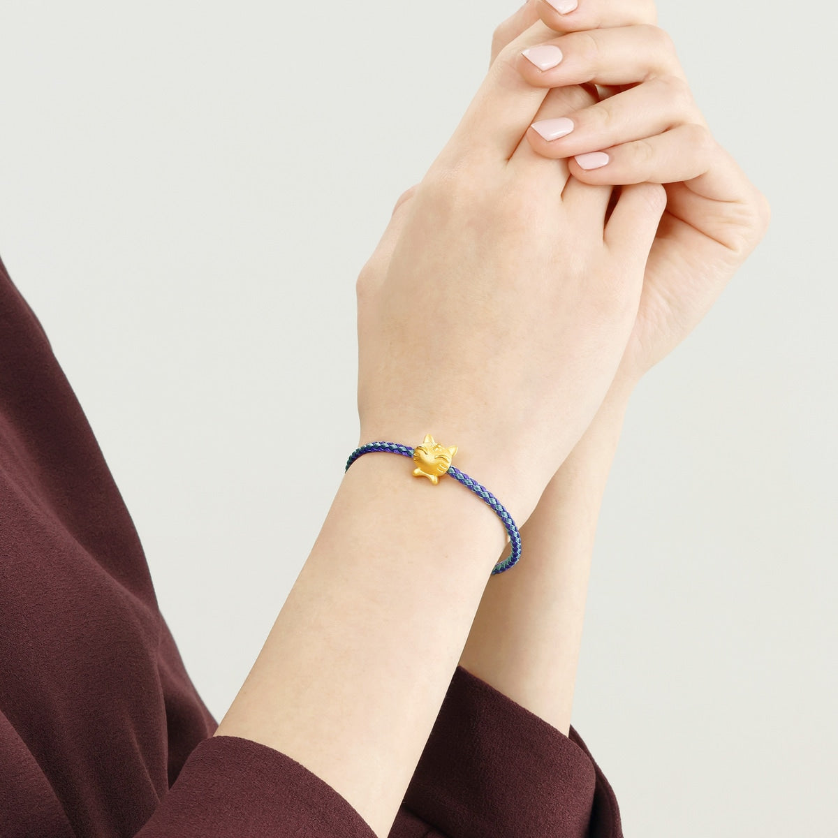 Fate & Myth' 999 Gold Tiger Charm