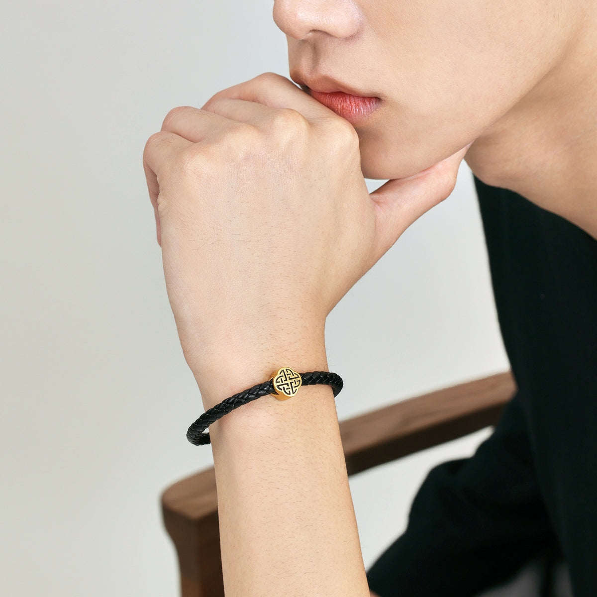 Noir' 999 Gold Harmony Charm