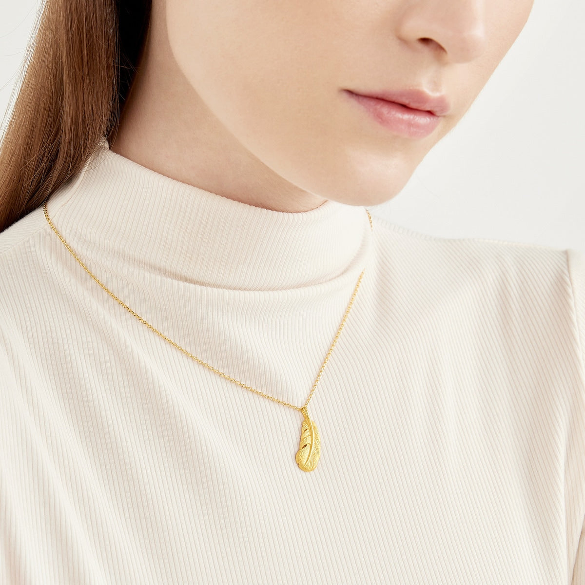 Gold Rhyme 999.9 Gold Feather Pendant