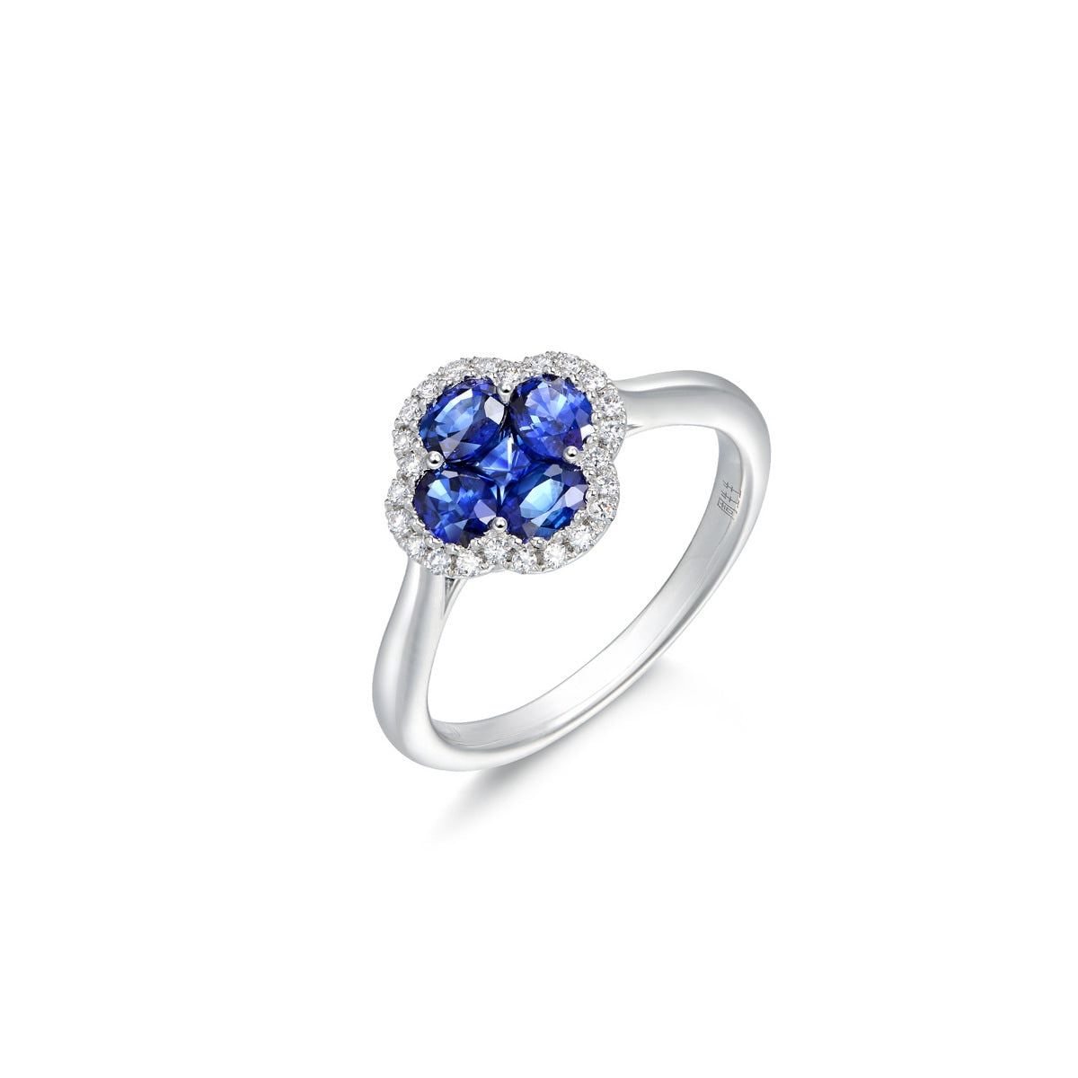 18K White Gold Sapphire Ring
