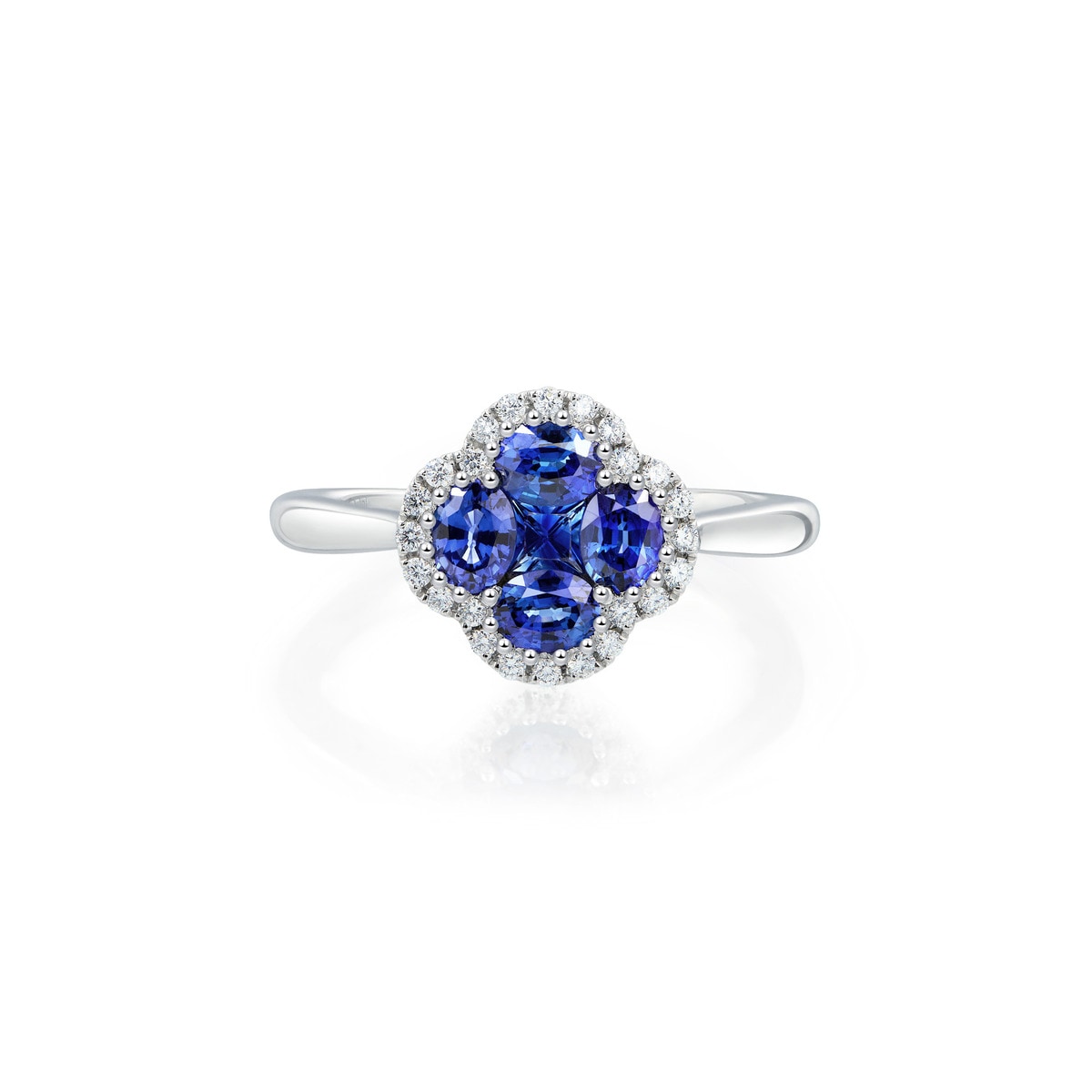 18K White Gold Sapphire Ring