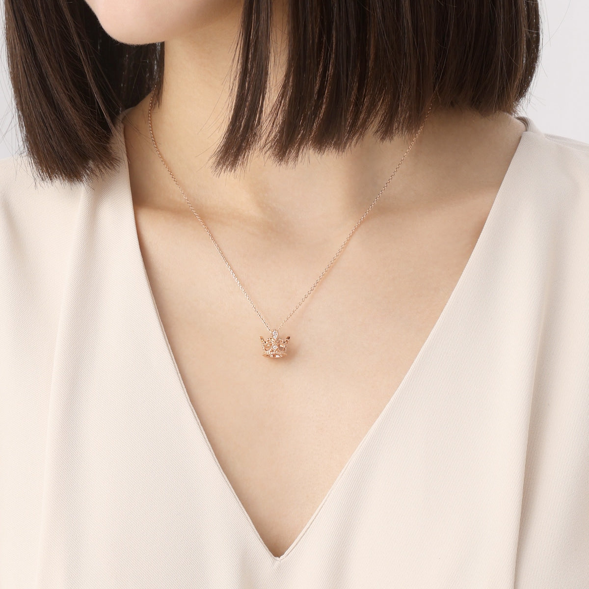 The Art of Romance' 18K Rose Gold Diamond Necklace