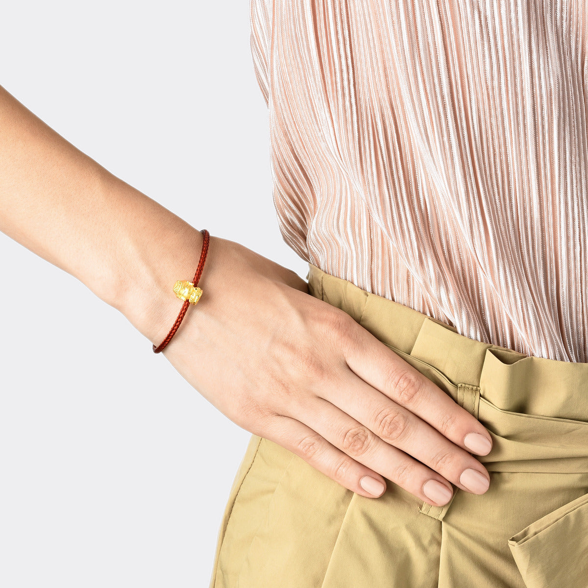 Blessings' 999 Gold Guan Yin Charm