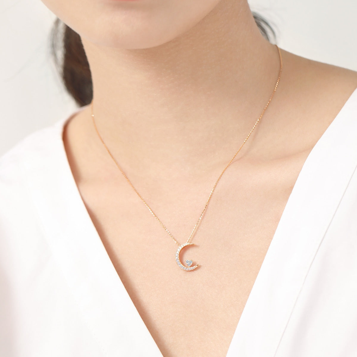 18K Rose Gold Diamond Necklace