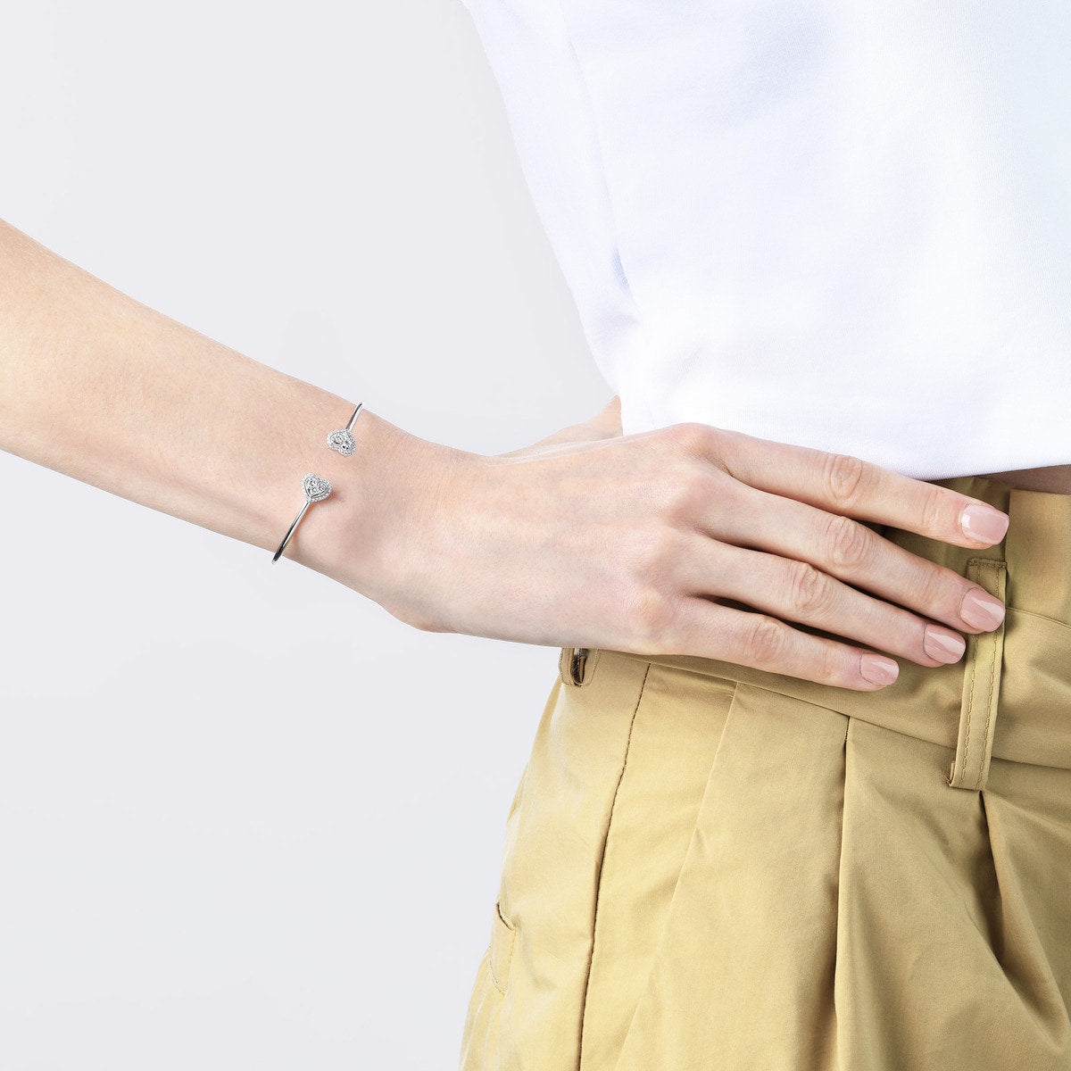 Pure' 18K White Gold Diamond Bangle