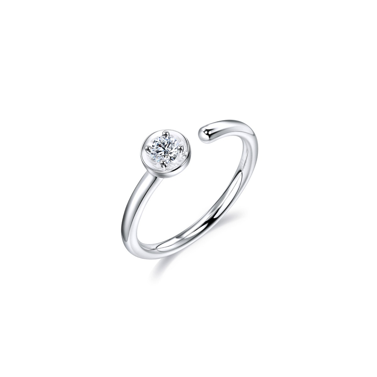 fingers-play-white-gold-diamond-ring-chow-sang-sang