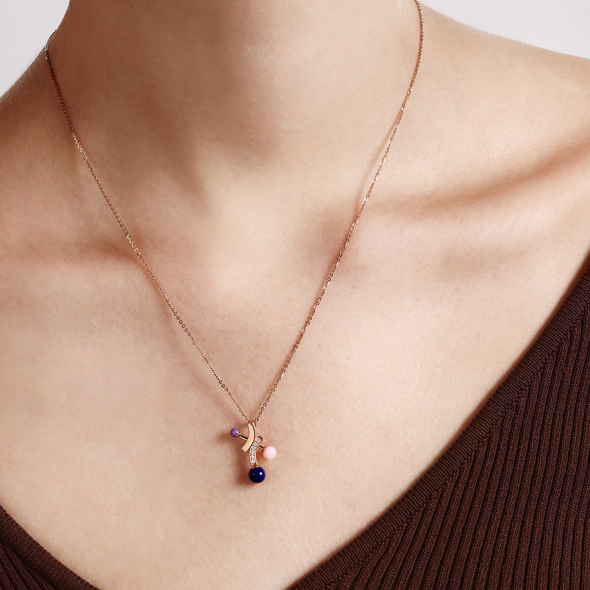 Cosmos' 18K Rose Gold Lapis Lazuli Pendant