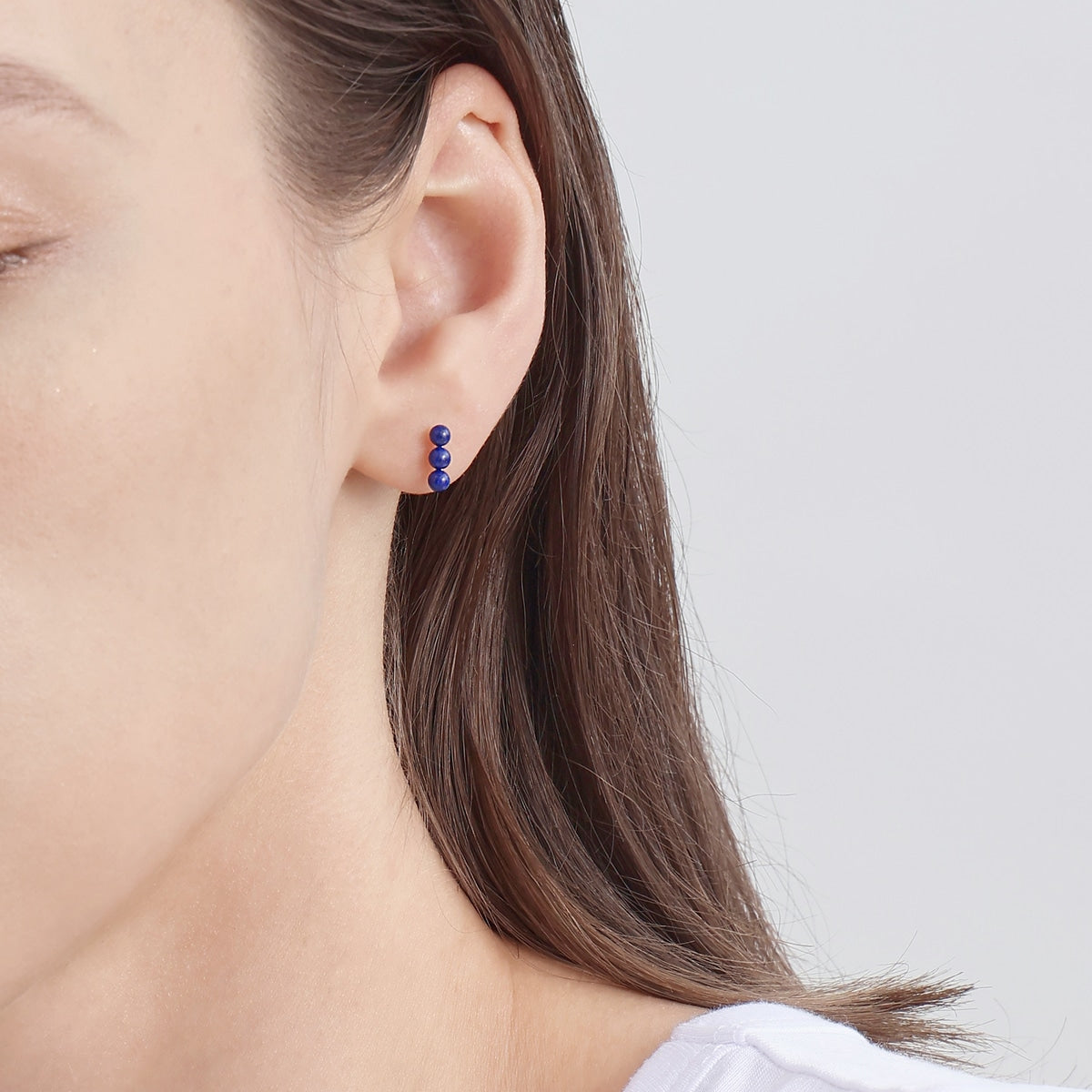 Cosmos' 18K White Gold Lapis Lazuli Single Earring