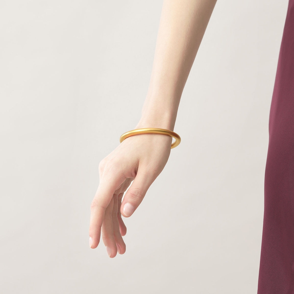 The Oriental' 999.9 Gold Bangle