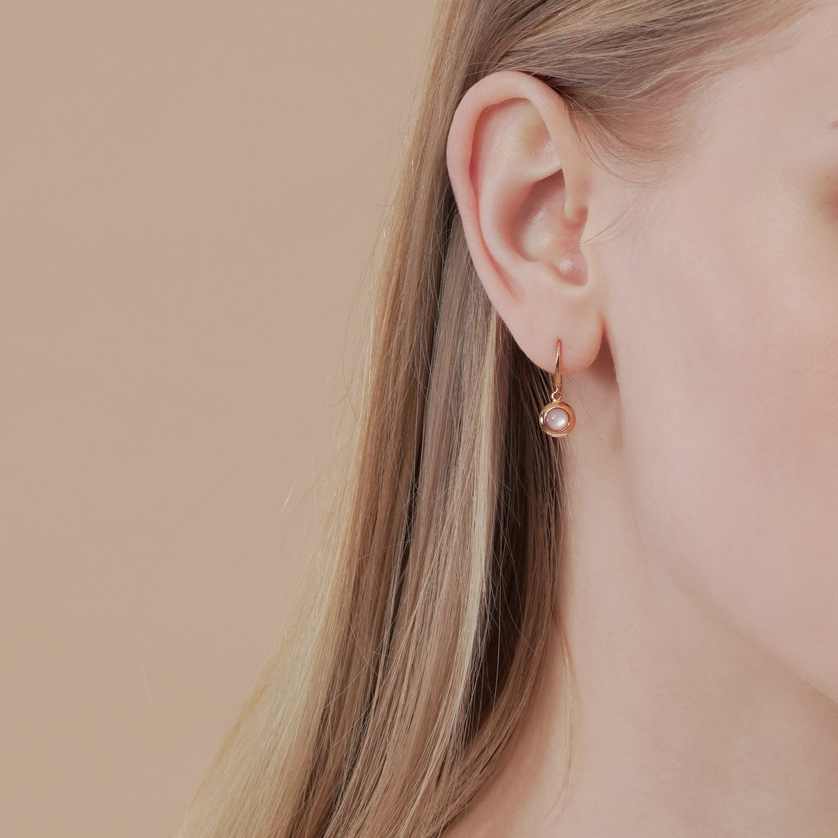 Timeless' 18K Rose Gold Mother of Pearl Earrings