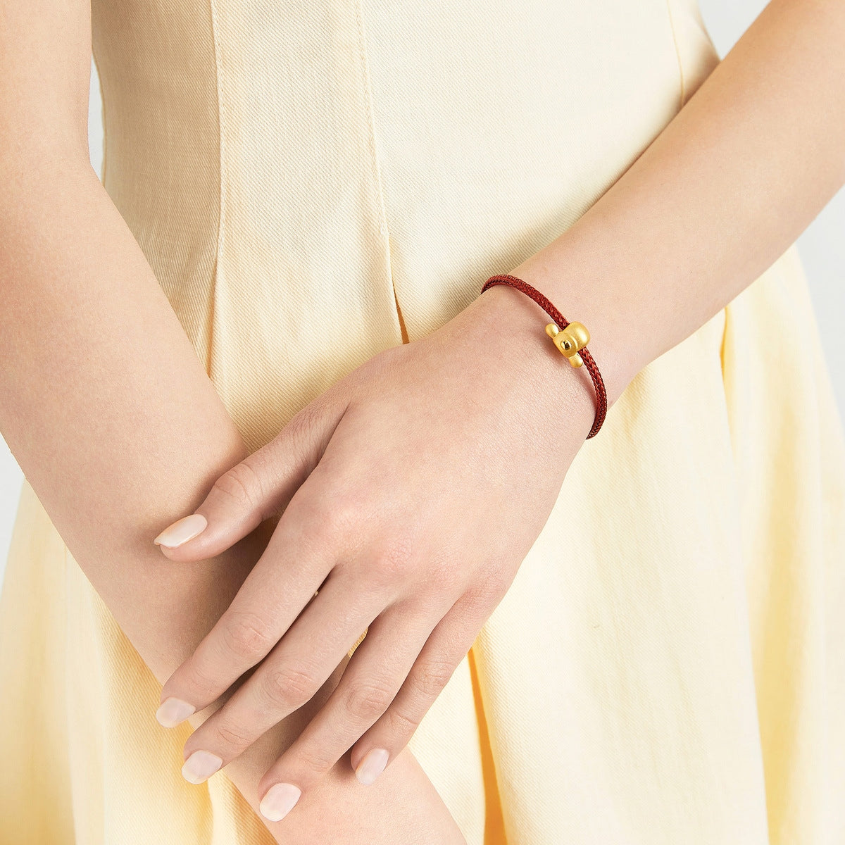 Wonderland' 999 Gold Chinese Headwear Charm