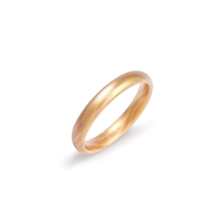 entwine-yellow-and-red-gold-ring-chow-sang-sang