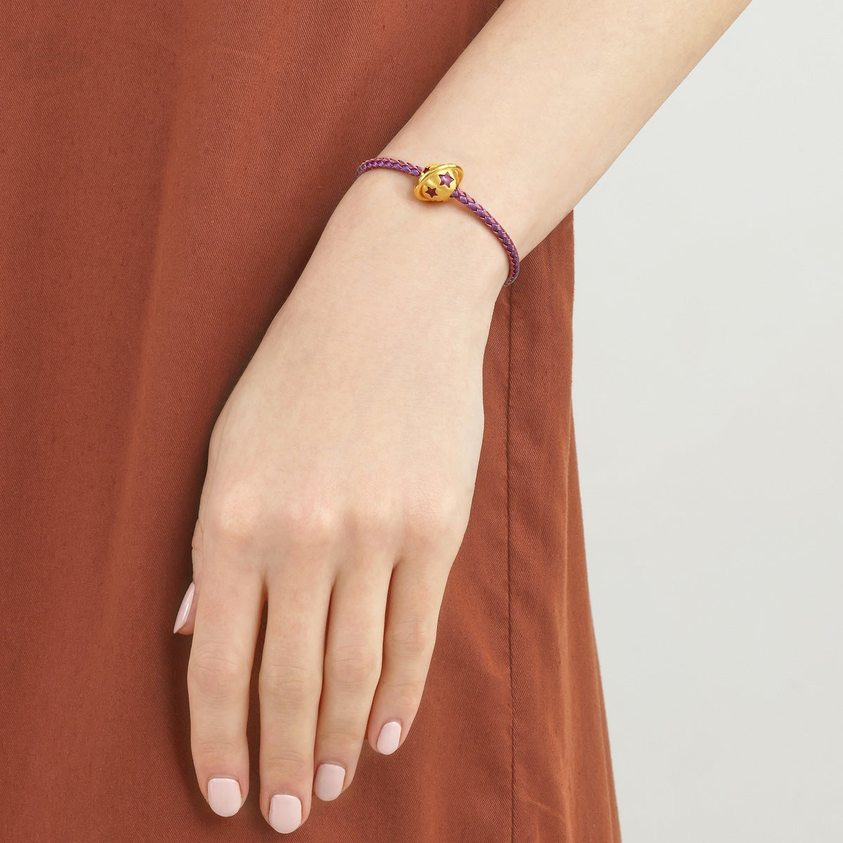 Wonderland' 999 Gold Asteroid Charm