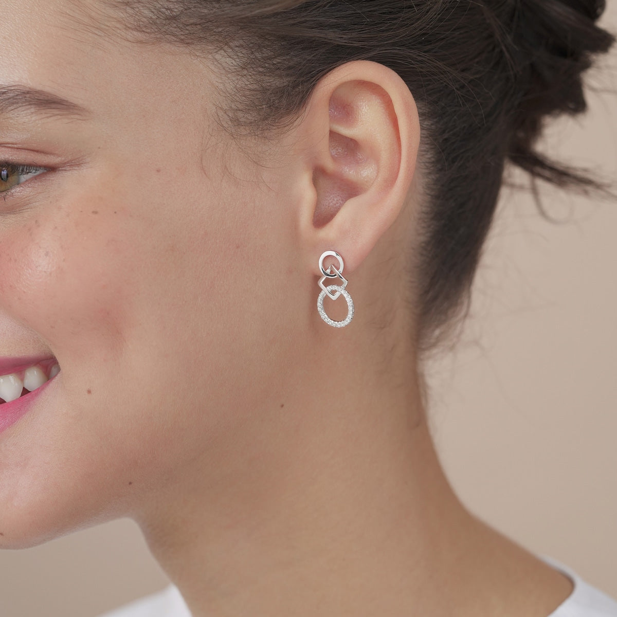Form' 18K White Gold Diamond Earrings