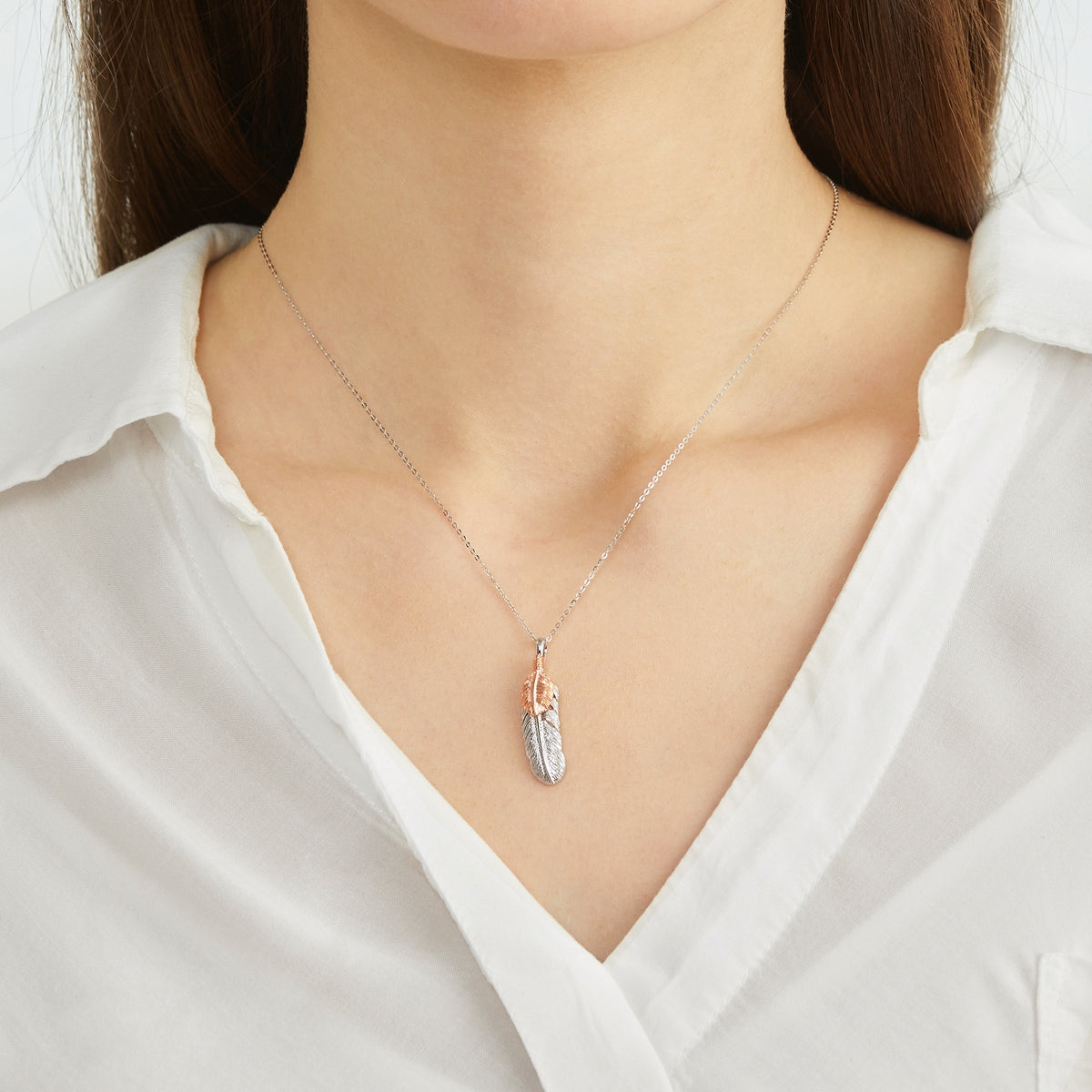 18K White & Red Gold Feather Pendant