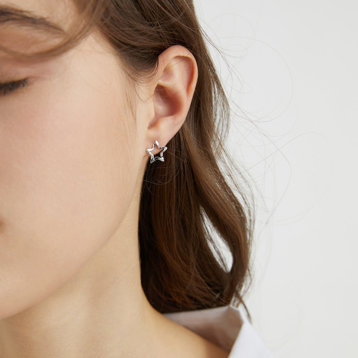 950 Platinum Earrings