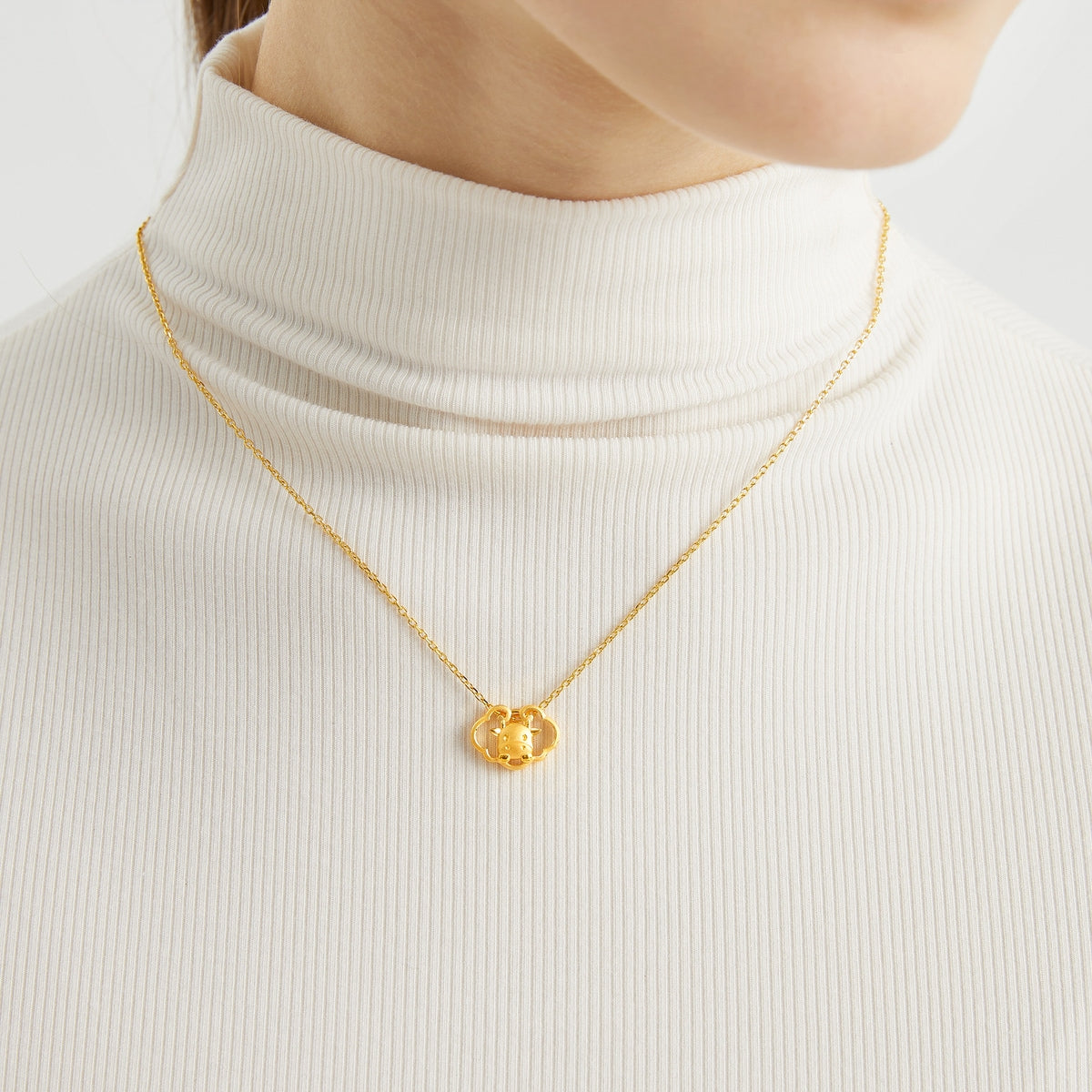 New Year & Chinese Zodiac' 999.9 Gold Ox Pendant