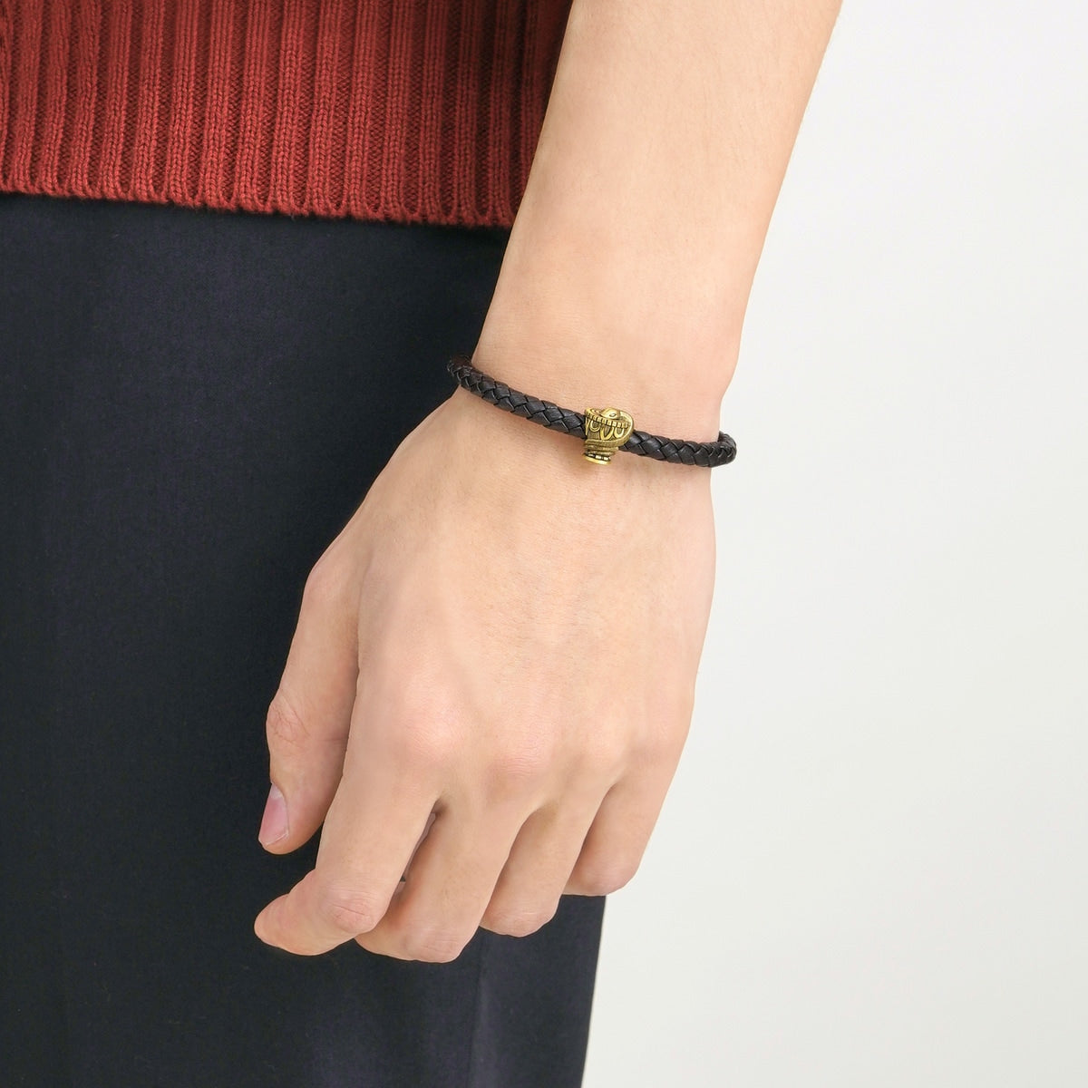 Fate & Myth' 999 Gold Snake Charm