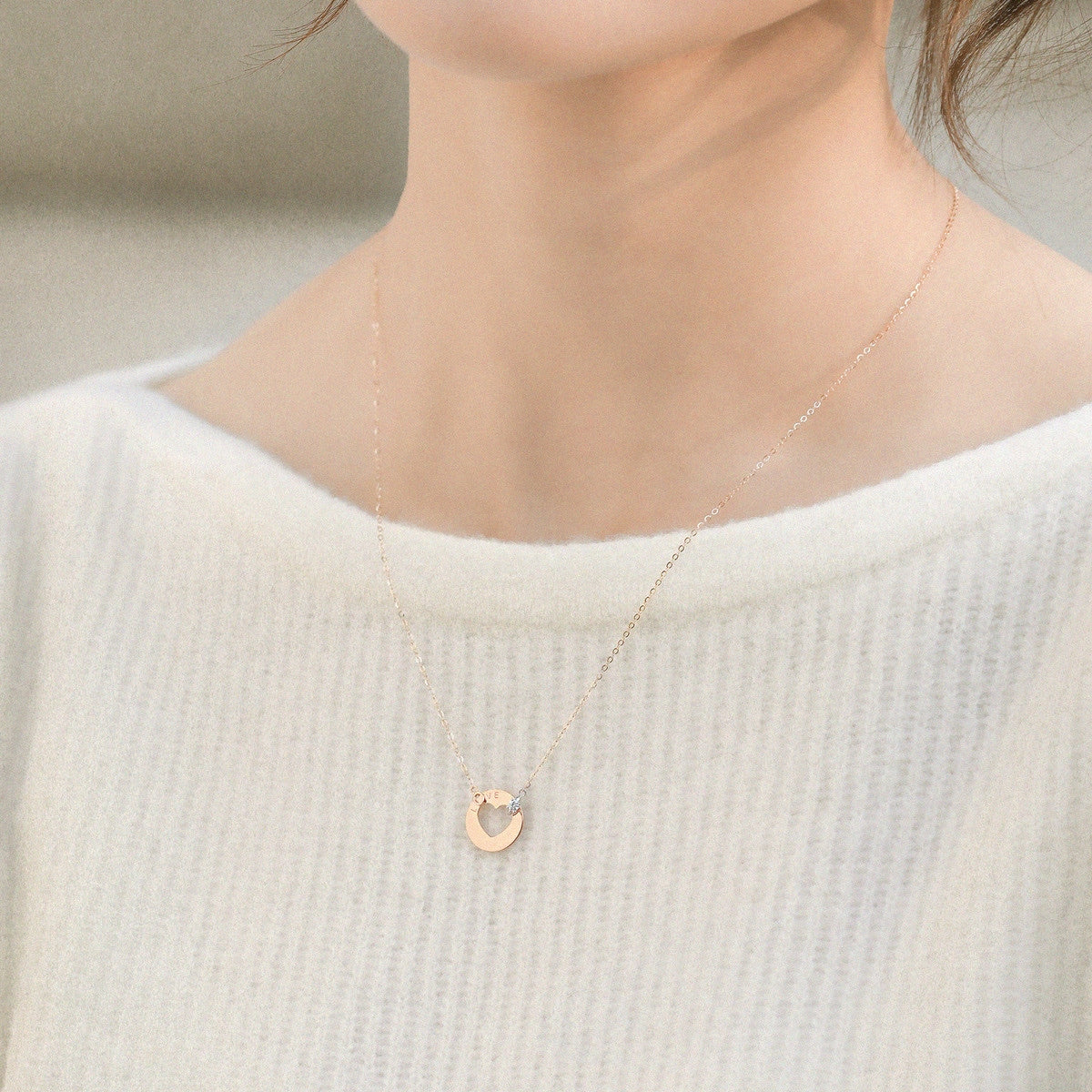 18K White & Red Gold Diamond Necklace