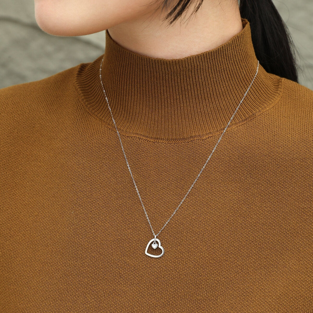 18K White Gold Necklace