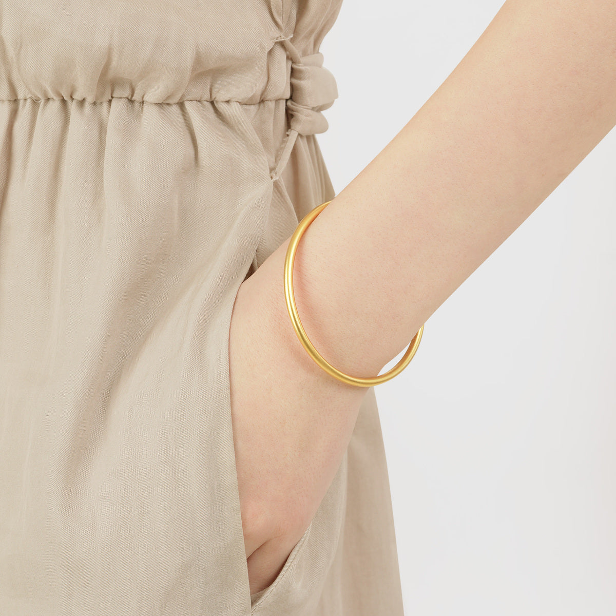 The Oriental' 999.9 Gold Bangle