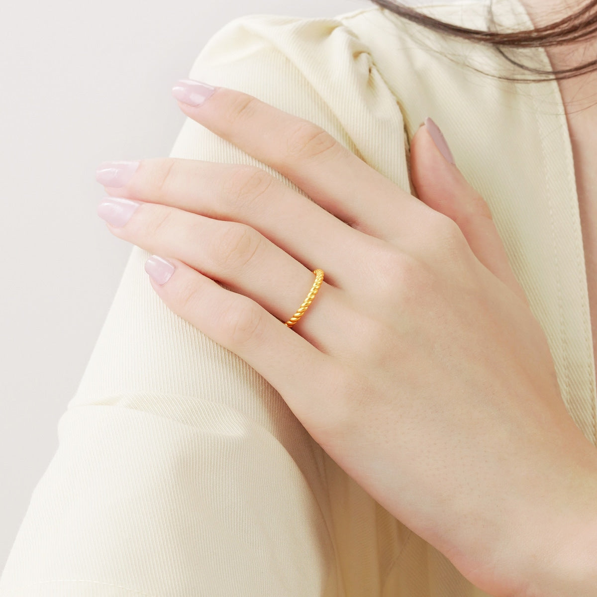 Fingers Play' 999 Gold Ring