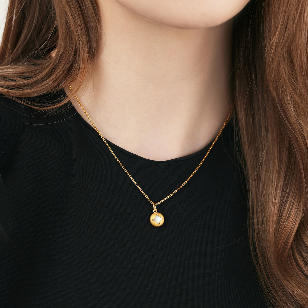 Daily Bliss' 999.9 Gold Pendant