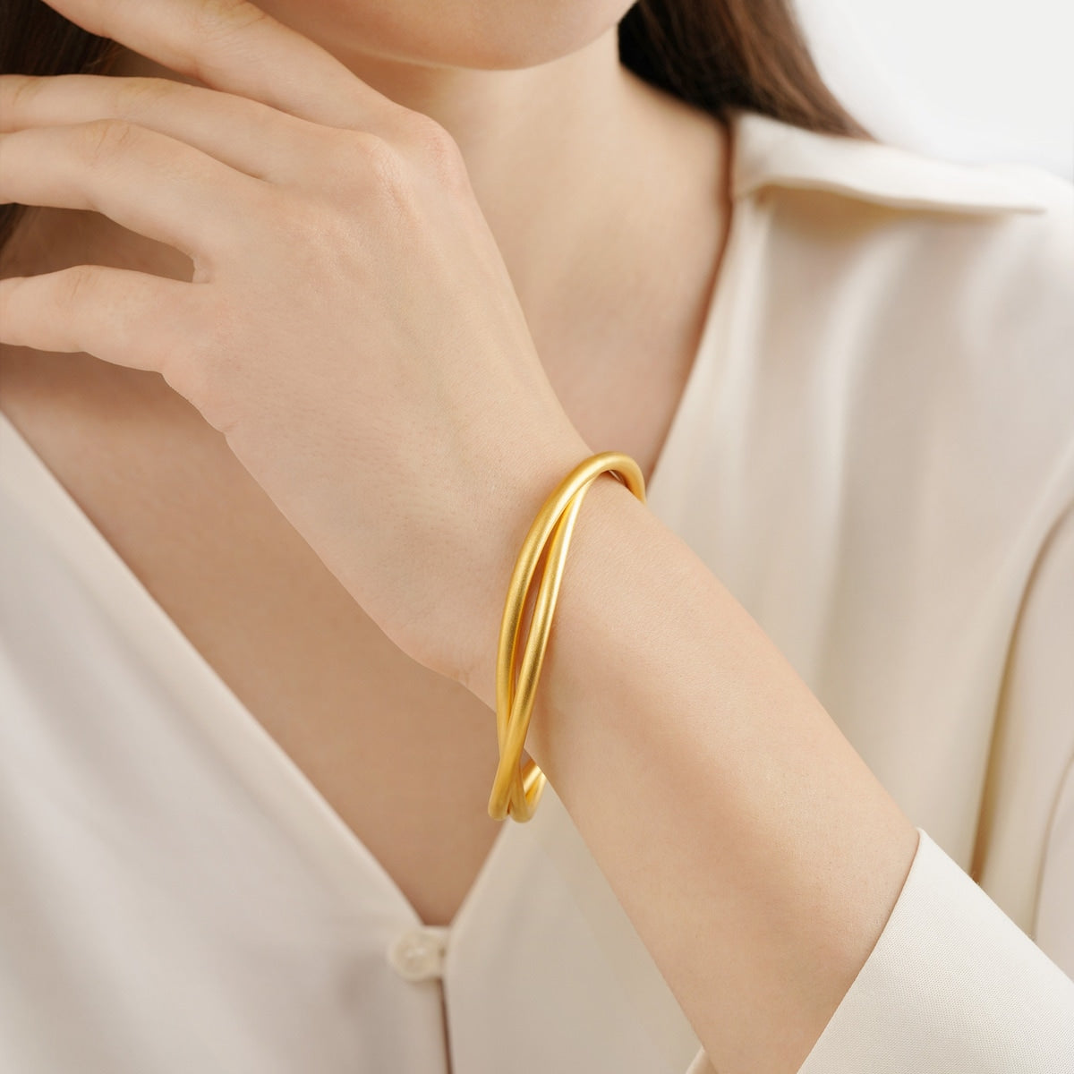 The Oriental' 999 Gold Bangle