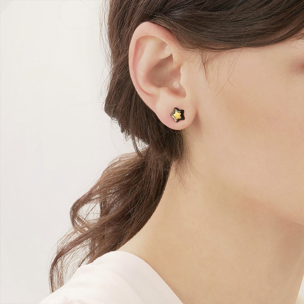 Ear Play' 999.9 Gold Single Earring