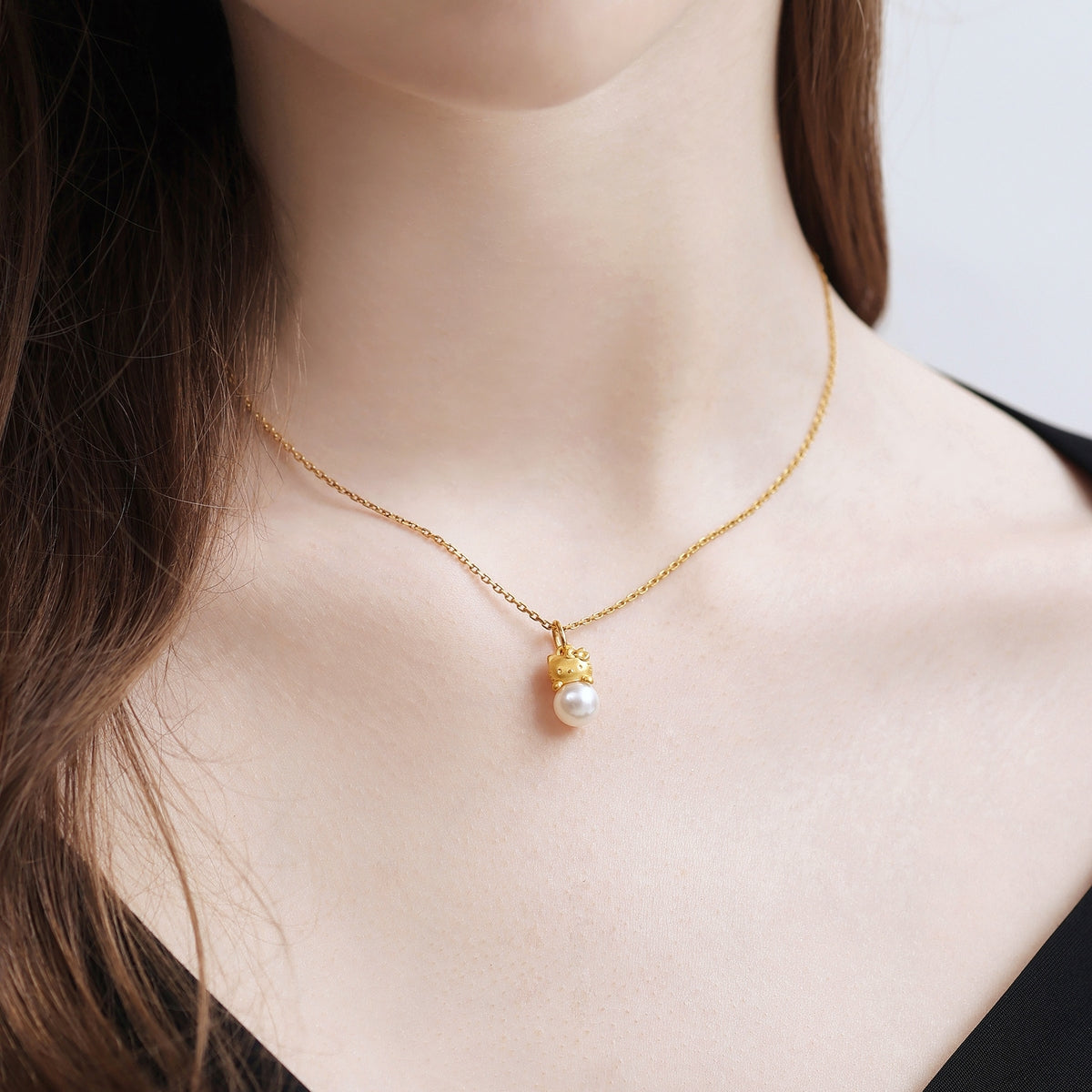 Hello Kitty' 999 Gold Pendant