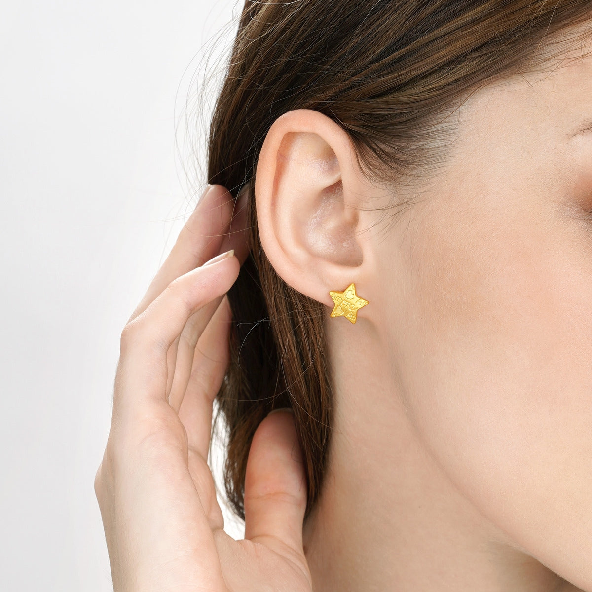 999 Gold Star Single Earring