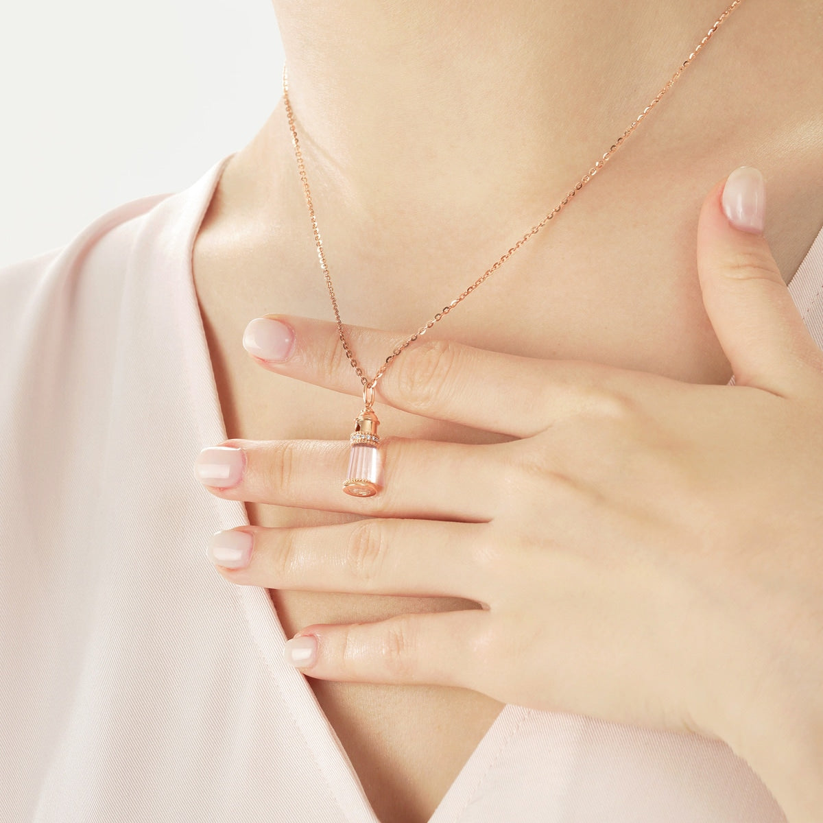 18K Rose Gold Diamond beacon Pendant