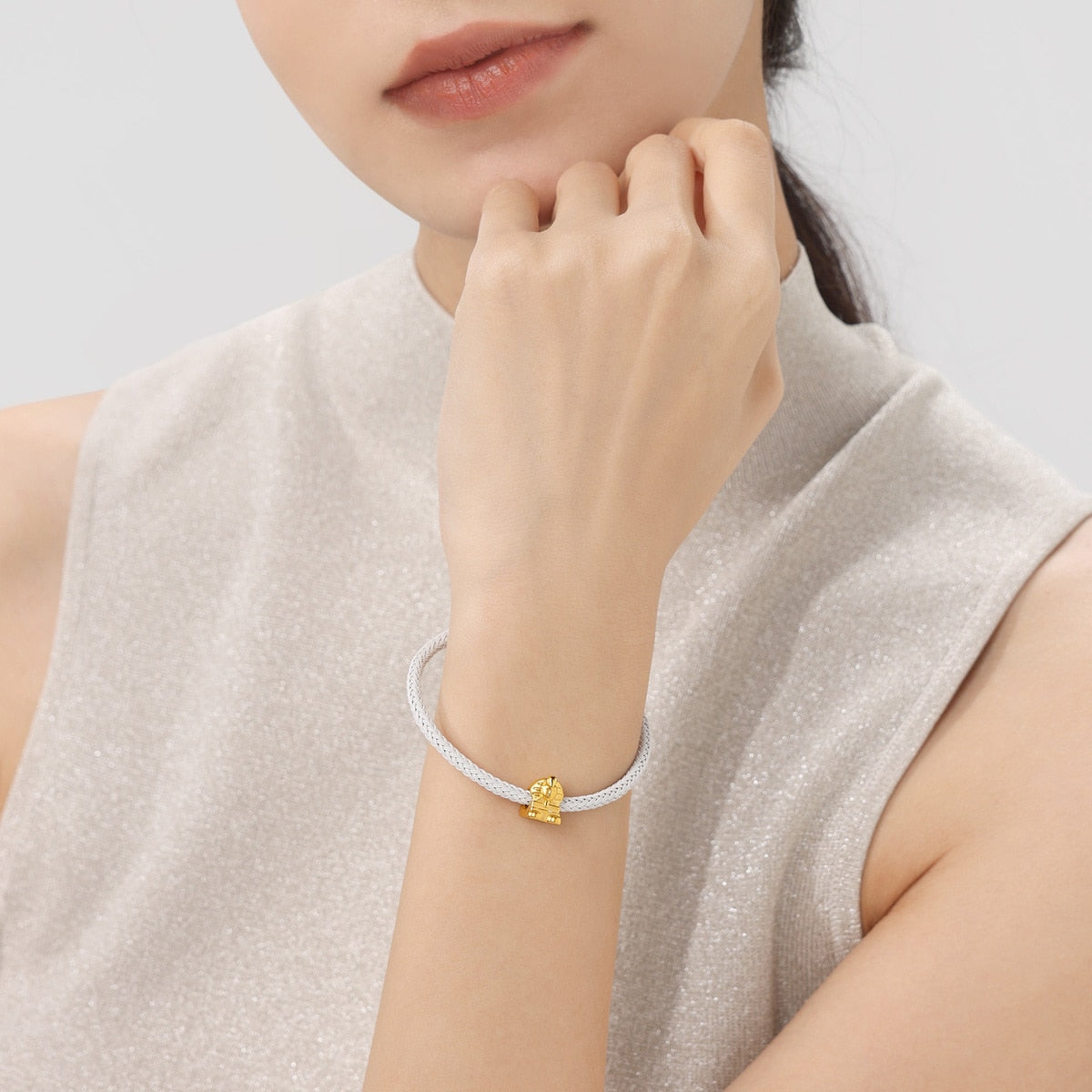 Wonderland' 999 Gold Great Sphinx of Giza Charm