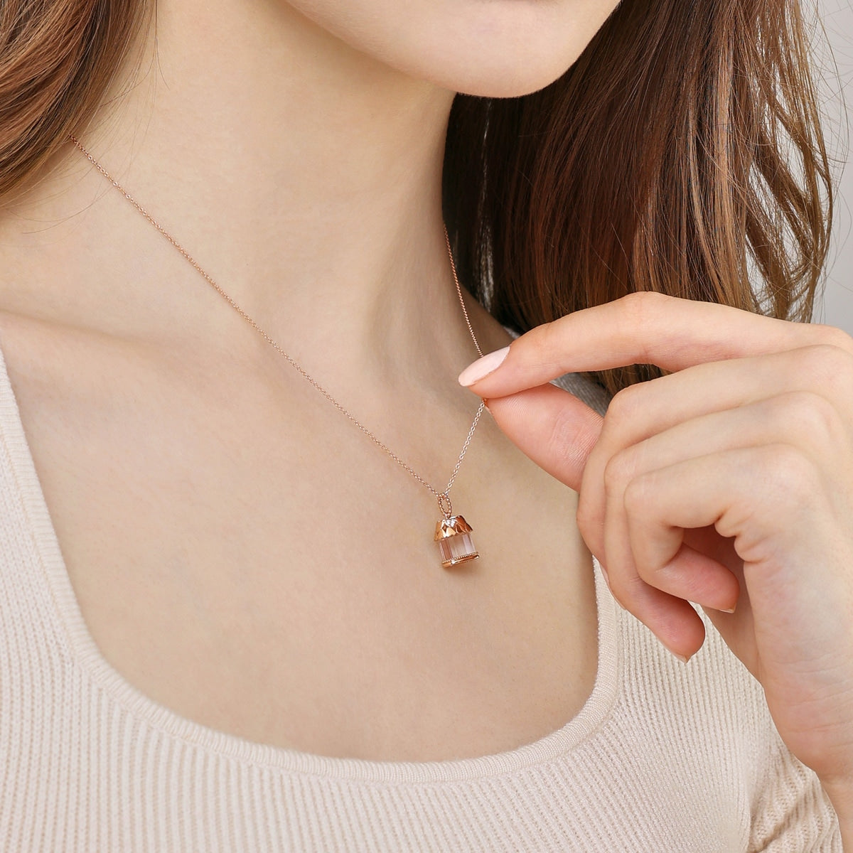 18K Rose Gold Diamond Necklace