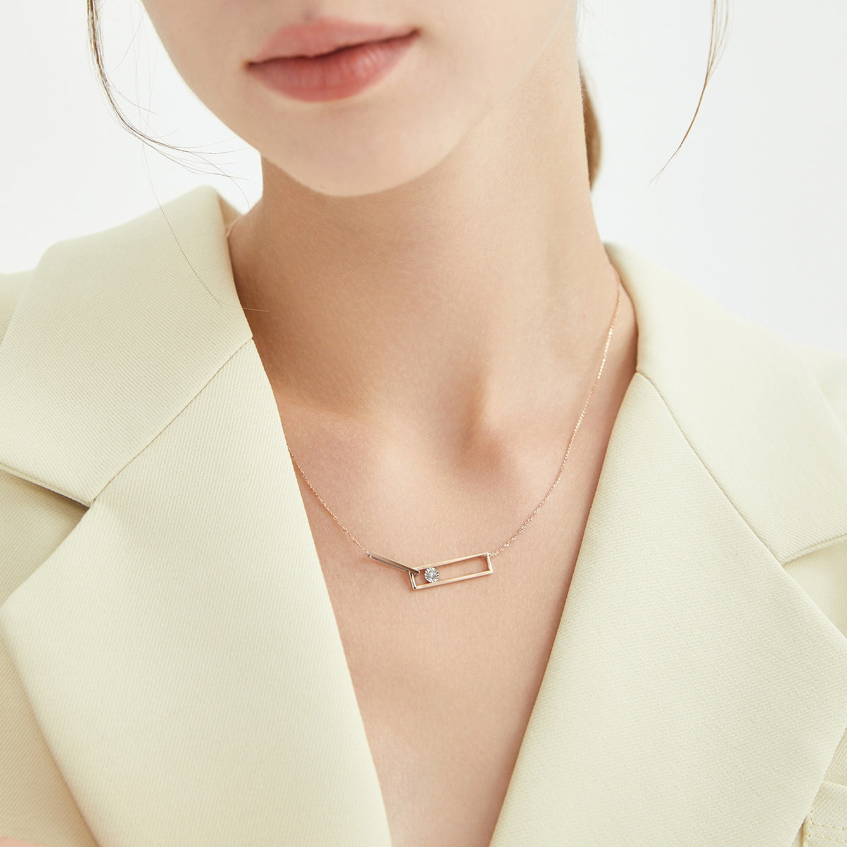 18K White & Red Gold Diamond Necklace