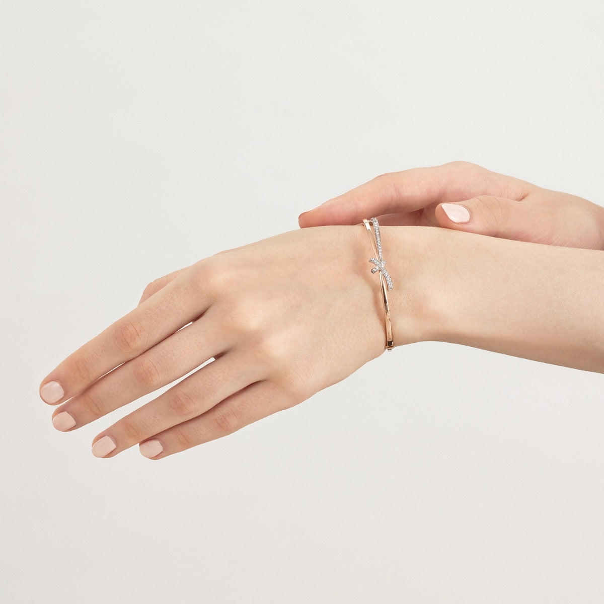 Love Knot' 18K White & Red Gold Diamond Bangle