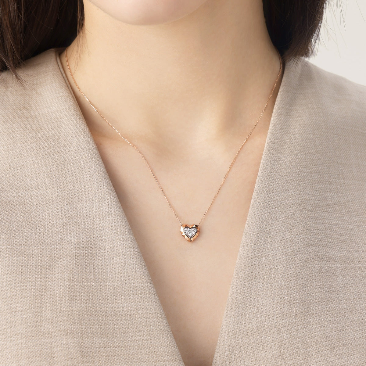 18K White & Red Gold Diamond Necklace