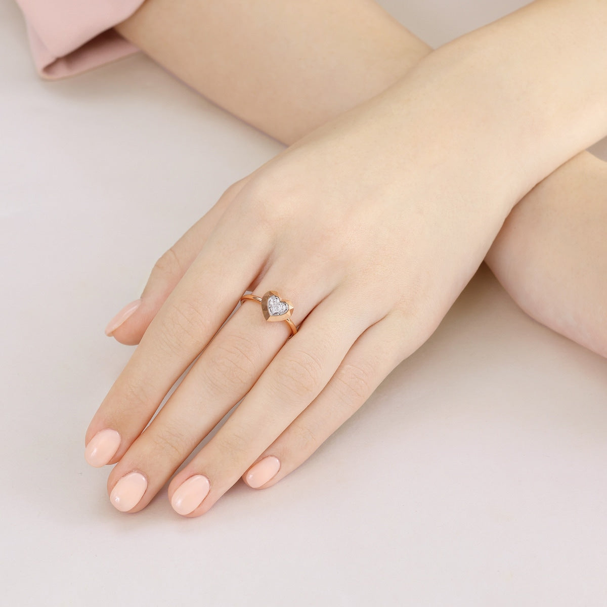 18K White & Red Gold Diamond Ring