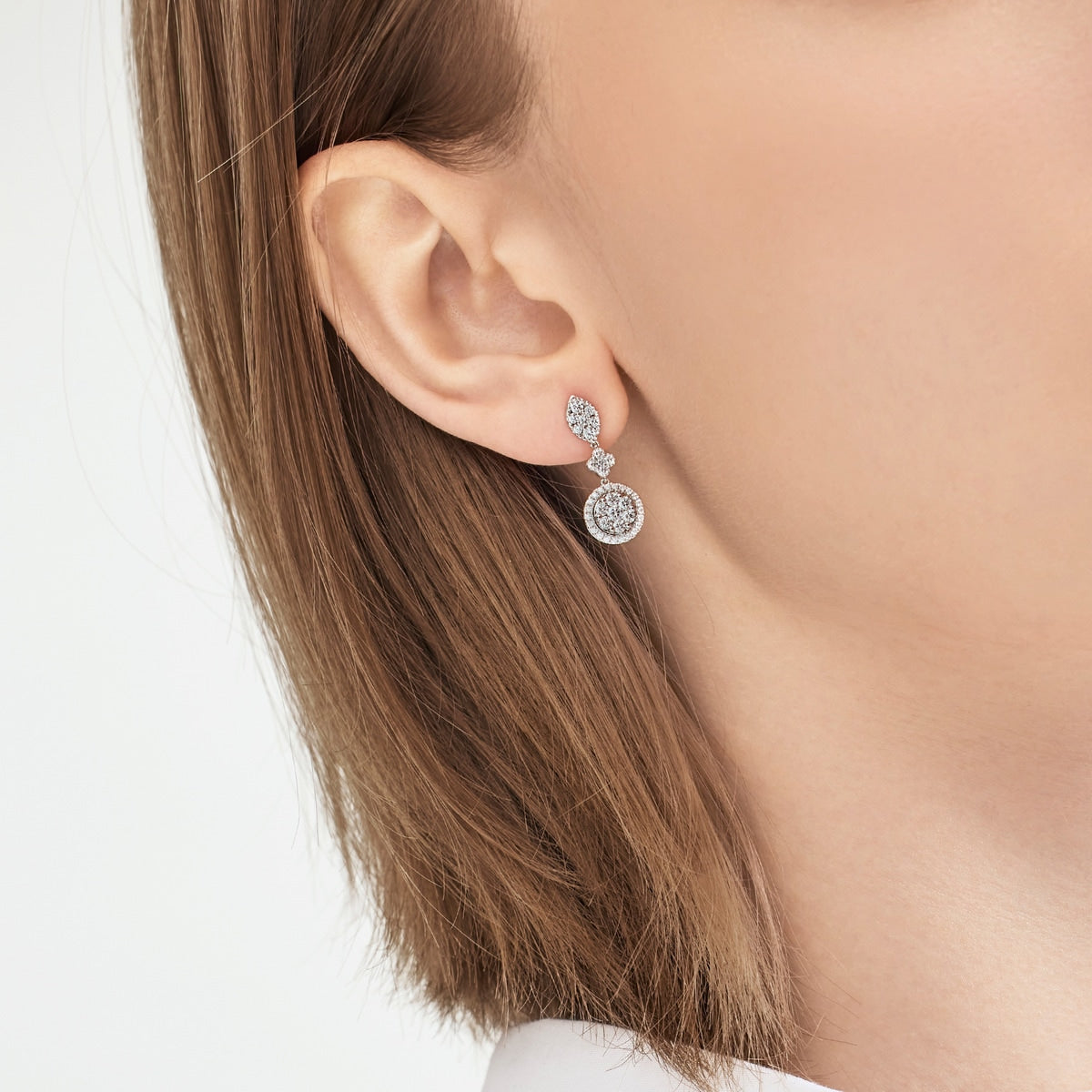 Floral' 18K White Gold Diamond Earrings